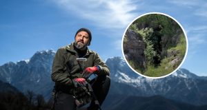 Poznati Jablanički fotograf Dženad Džino ostao bez riječi nakon ulaska u pećinu pod Veležom: Pronađeno više od 730 granata iz Drugog svjetskog rata! (VIDEO)