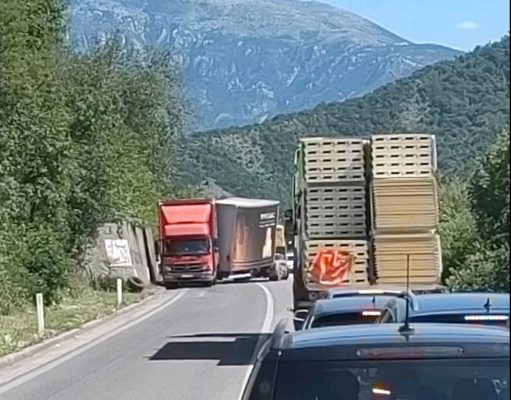 Saobraćajna nesreća na M-17 između Mostara i Jablanice: U nesreći učestvovao kamion(FOTO)