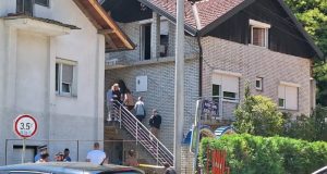 Velika tragedija u bh. gradu: Dijete (6) stradalo u požaru porodične kuće, drugo dijete teško povrijeđeno
