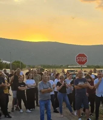 Nakon dramatičnih dana u Mostaru, mještani se okupili i poručili: “Na Uborak smeće više ne ide”