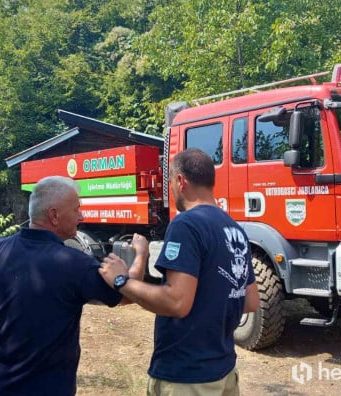 Više intervencija tokom dana: Vatrogasci u Jablanici gasili pilotu, probijali kanalizaciju i ispumpavali vodu