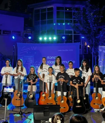 Jablanica uživala u večeri muzike: Otvoreni “Dani Galeba 2026”, Adna Šćuk Ivković održala jubilarni 100. koncert (FOTO)