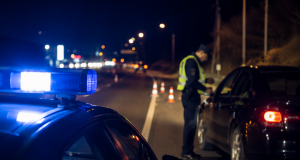 Policijska kontrola na M-17 kod Konjica: Uhapšen vozač zbog sumnje na posjedovanje opojne droge