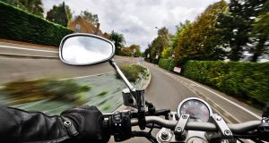 Teška saobraćajna nesreća kod Konjica: Maloljetni motociklista zadobio teške povrede