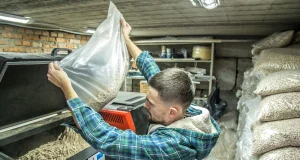 Alarm pred sezonu grijanja: Pelet u BiH sve skuplji, potražnja ogromna, a pojedini proizvođači ne primaju narudžbe