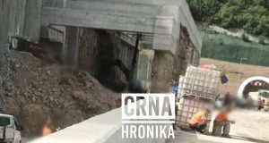 Velika tragedija na gradilištu u bh. gradu: Poginula dva radnika, treći povrijeđen(FOTO)