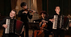 Posebna muzička večer u Jablanici: Belmin Kovačević, Zina Ivković, Hana Hamza i Faris Šukman sevdah donose u klasičnim tonovima
