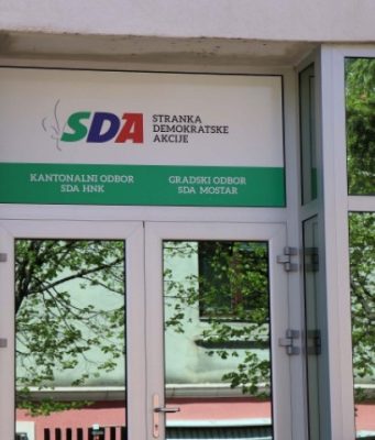 Burne političke tenzije u HNK, oglasila se GO SDA Mostar: Pozivi na ubistvo i hapšenje odraz su političke nemoći i prijetnja za društvo
