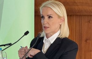 Sud poništio odluke UNSA-e: Diplome Sebije Izetbegović su validne, UNSA joj mora vratiti akademske titule
