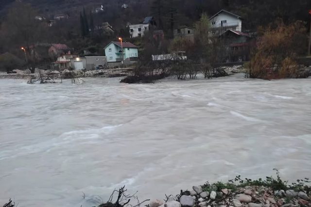 Dreznica-poplava-Drezanka-FOTO-Bljesak.info_