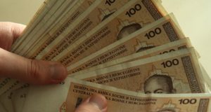Nevjerovatan slučaj u Hercegovini: Izmislio krađu kako bi od supruge sakrio gdje je nestao novac za „crne dane“