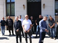 Sud presjekao u slučaju mostarskog Komunalnog: Šest otpuštenih radnika mora biti vraćeno na posao – ‘Dva mjeseca smo bili bez egzistencije'(FOTO)