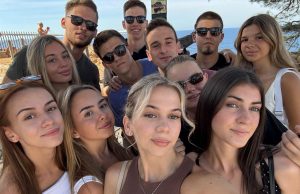 Deset dana, četiri države i bezbroj uspomena: Učenici Srednje škole Jablanica vratili su se s ekskurzije koja ih je odvela od Verone i Monaka, preko Barcelone, sve do Cannesa, Nice i Venecije (FOTO)