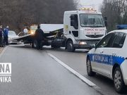 Tragedija u Hercegovini: Dva mladića poginula u teškoj saobraćajnoj nesreći, više osoba povrijeđeno(FOTO)