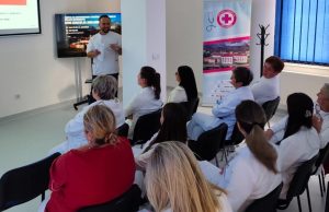 Dom zdravlja Jablanica uspostavio edukativni centar za medicinske sestre i tehničare: Kenan Nezirić održao prvo predavanje (FOTO)