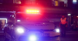Teška saobraćajna nesreća tokom noći u Hercegovini: Jedna osoba teško povrijeđena, obavljen uviđaj