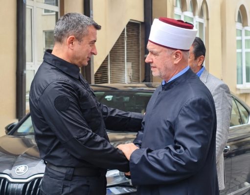 Gradonačelnik Konjica Osman Ćatić uputio emotivnu poruku reis-ul-ulemi Kavazoviću: „Njegove riječi pretvorene su u djela“(FOTO)