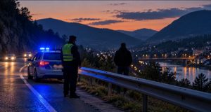 Nesvakidašnji incident u Jablanici: Strani državljanin obavljao nuždu pored magistralnog puta, pa dobio prekršajni nalog