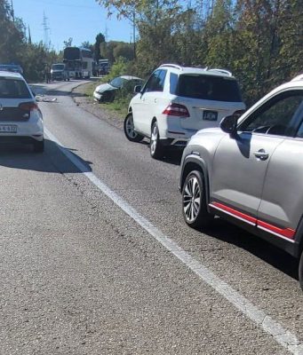 Teška saobraćajna u Hercegovini: Jedna osoba teško povrijeđena, saobraćaj bio potpuno obustavljen(FOTO)