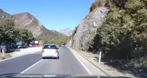 Za dlaku izbjegnuta nesreća na M-17 između Mostara i Jablanice: Kamera zabilježila opasan potez vozača!(VIDEO)
